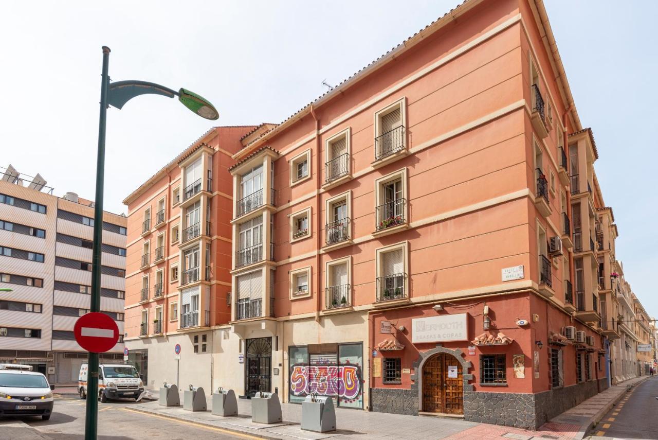 LU&CIA CENTRAL STATION 2 parking free Leilighet Málaga Eksteriør bilde