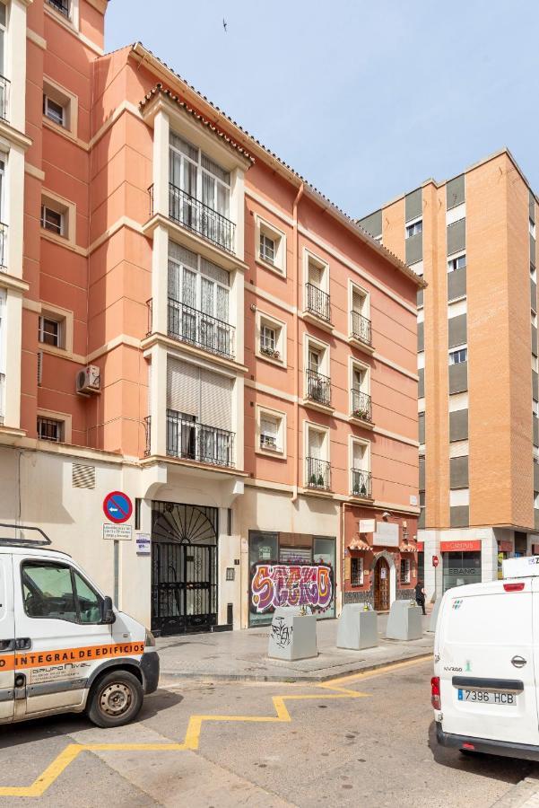LU&CIA CENTRAL STATION 2 parking free Leilighet Málaga Eksteriør bilde